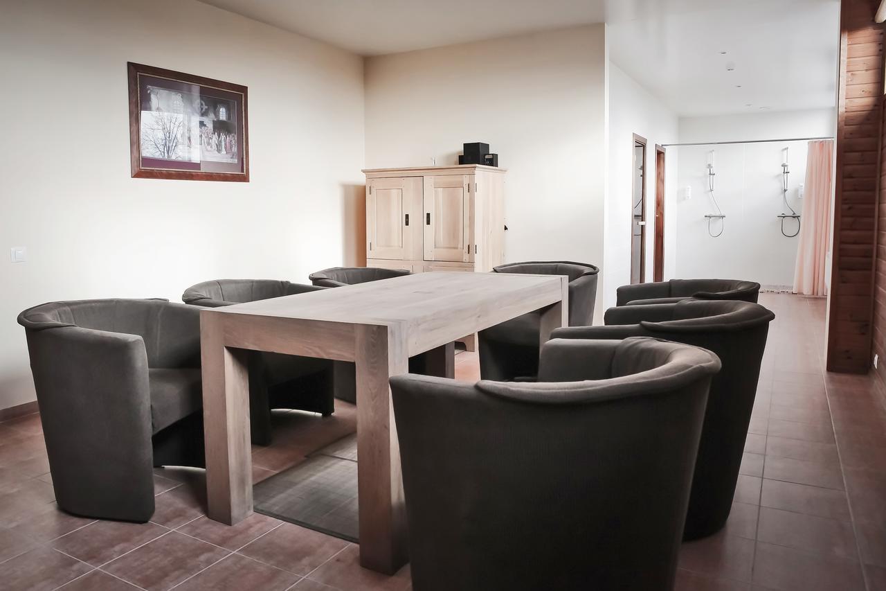 Hotel Palma Mazeikiai Ngoại thất bức ảnh