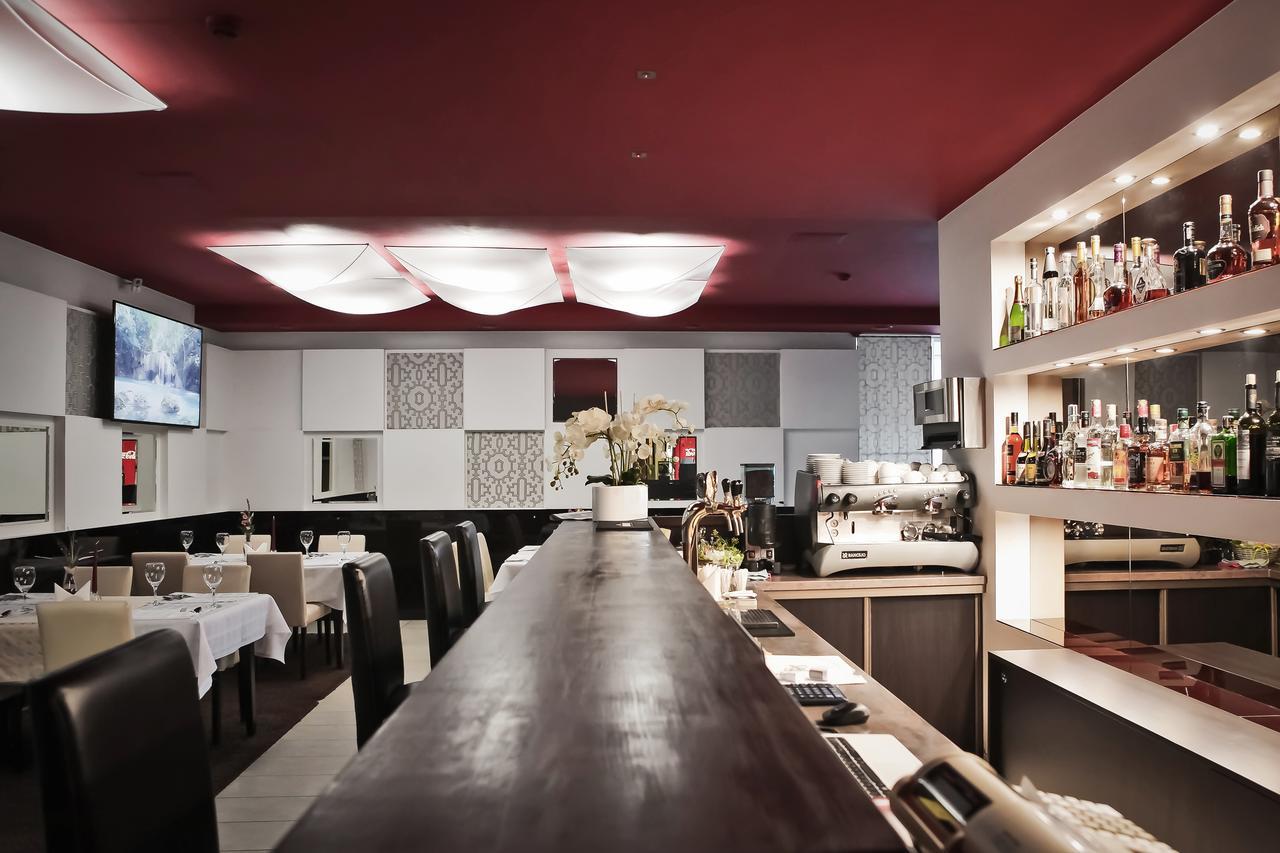 Hotel Palma Mazeikiai Ngoại thất bức ảnh